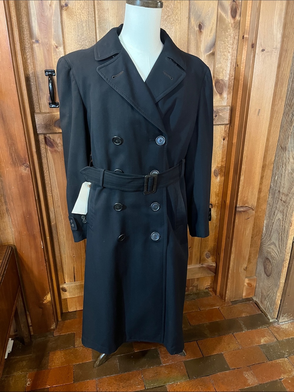 Vintage Regulation U.S. Navy Uniform size 40 or Medium coat with liner 3360.